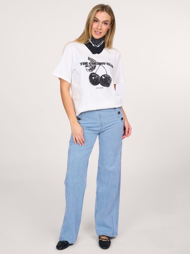 Ontdek de Zena katoenen T-shirt met print van Sofie Schnoor in de kleur wit bij Orangebag. Op werkdagen voor 21:45 besteld, morgen in huis.