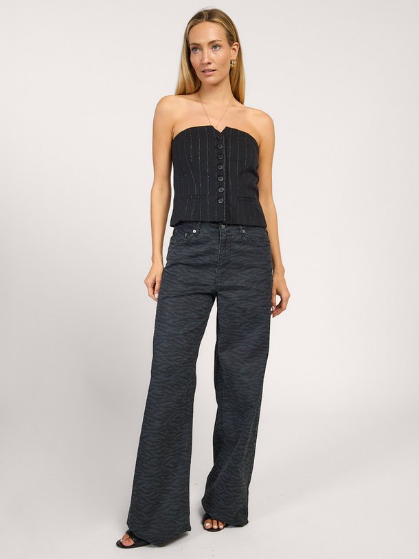 Ontdek de Gesile viscosemix strapless gilet met lurex van Freebird in de kleur zwart bij Orangebag. Op werkdagen voor 21:45 besteld, morgen in huis.