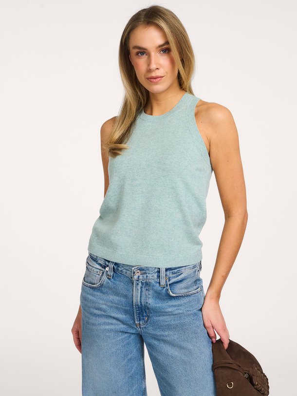 Ontdek de Goa merino wollen top van Vanessa Bruno in de kleur Turquoise bij Orangebag. Op werkdagen voor 21:45 besteld, morgen in huis.