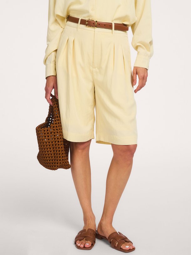 Ontdek de MWZoe Gilda Wide Shorts van My Essential Wardrobe bij Orangebag. Op werkdagen voor 21:45 besteld, morgen in huis.