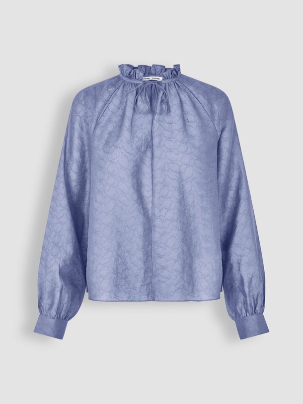 Ontdek de Karookhi lyocellmix top met dessin van Samsoe Samsoe in de kleur blauwgrijs bij Orangebag. Op werkdagen voor 21:45 besteld, morgen in huis.