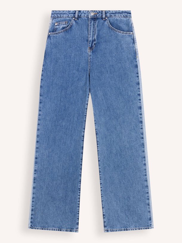 Ontdek de High waist wide leg non-stretch jeans van Alix The Label in de kleur Blauw bij Orangebag. Op werkdagen voor 21:45 besteld, morgen in huis.