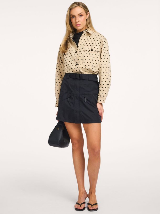 Ontdek de Alora geweven rok van Co'Couture in de kleur Zwart bij Orangebag. Op werkdagen voor 21:45 besteld, morgen in huis.