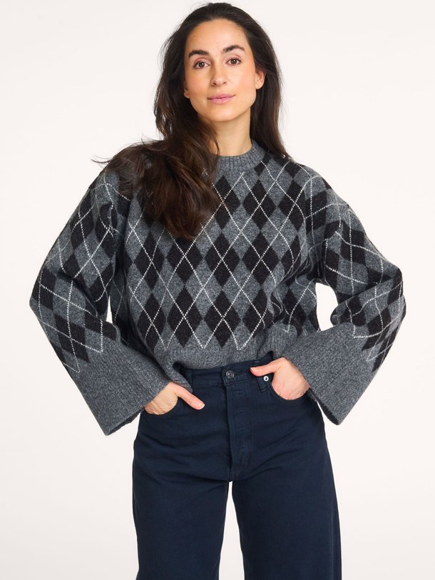 Ontdek de Kick wolmix geruite trui van Neo Noir in de kleur Antraciet bij Orangebag. Op werkdagen voor 21:45 besteld, morgen in huis.