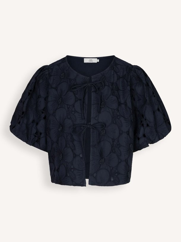 Ontdek de Ianties katoenen top van Ruby Tuesday in de kleur Donkerblauw bij Orangebag. Op werkdagen voor 21:45 besteld, morgen in huis.