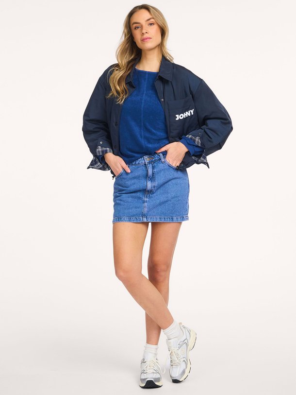 Ontdek de Joybird denim rok van American Vintage in de kleur Blauw bij Orangebag. Op werkdagen voor 21:45 besteld, morgen in huis.