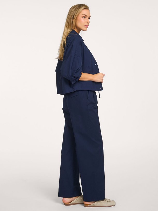 Ontdek de Geweven jasje van Yaya in de kleur Donkerblauw bij Orangebag. Op werkdagen voor 21:45 besteld, morgen in huis.