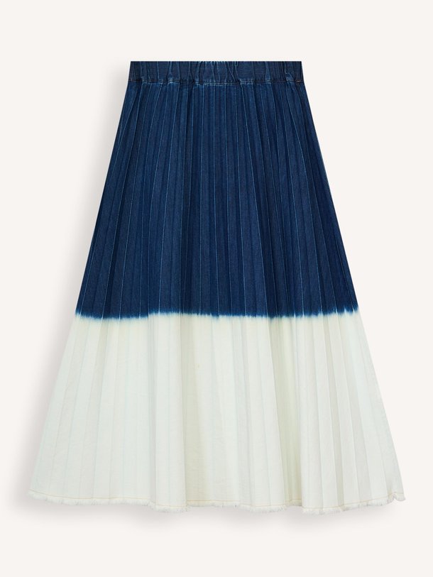 Ontdek de Donut katoenmix plissé rok van La Fee Maraboutee in de kleur Donkerblauw bij Orangebag. Op werkdagen voor 21:45 besteld, morgen in huis.