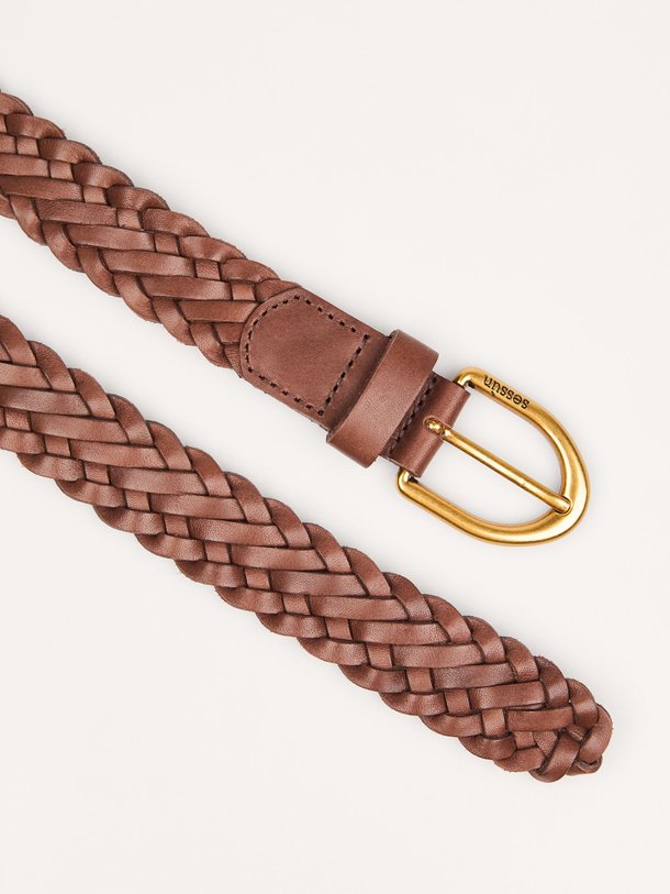 Ontdek de Bonito lederen gevlochten riem van Sessun in de kleur Donkerbruin bij Orangebag. Op werkdagen voor 21:45 besteld, morgen in huis.