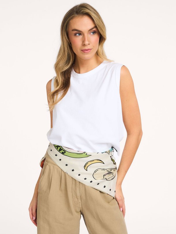 Ontdek de Cuare katoenen top van Bellerose in de kleur Wit bij Orangebag. Op werkdagen voor 21:45 besteld, morgen in huis.