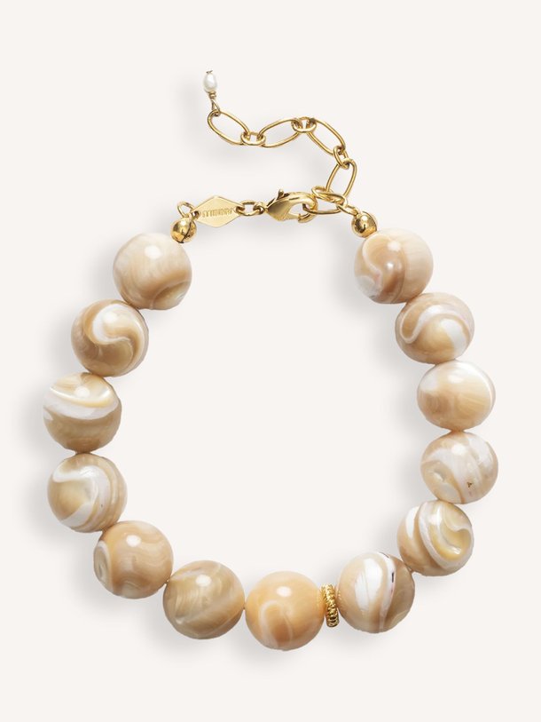 Ontdek de Jetset vergulde armband met parels van Anni Lu in de kleur Bruin bij Orangebag. Op werkdagen voor 21:45 besteld, morgen in huis.