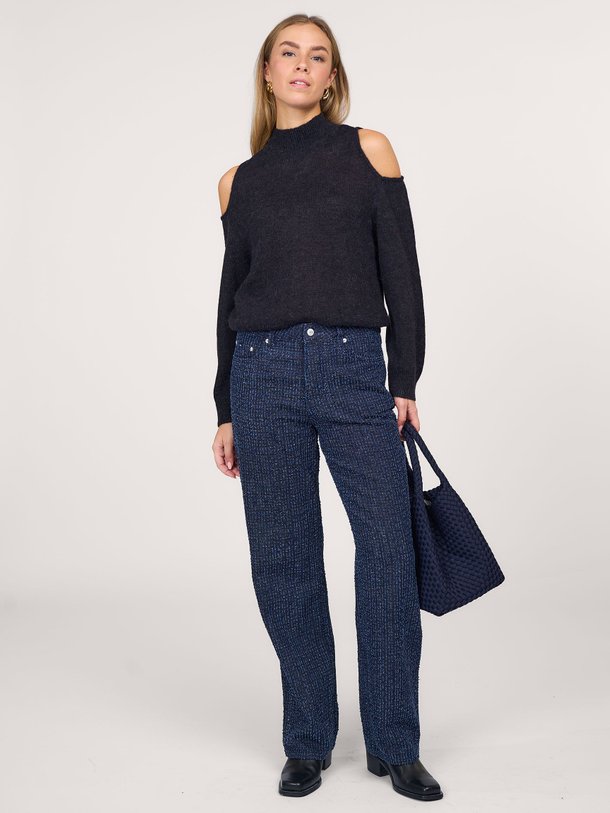 Ontdek de Ima high waist loose fit jeans met dessin van Denham in de kleur donkerblauw bij Orangebag. Op werkdagen voor 21:45 besteld, morgen in huis.