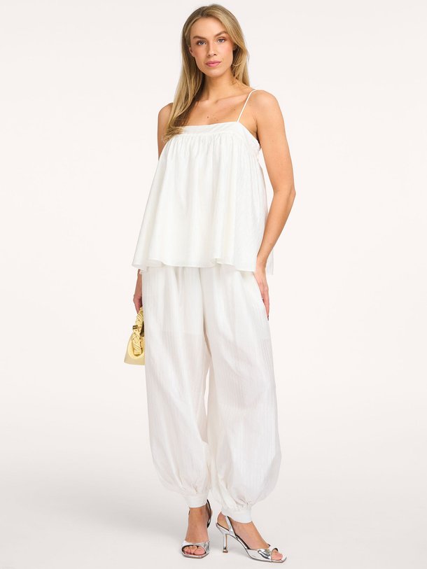 Ontdek de Dulce viscose/linnenmix balloon broek van Rotate Birger Christensen in de kleur Wit bij Orangebag. Op werkdagen voor 21:45 besteld, morgen in huis.