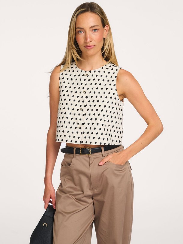 Ontdek de Nautilus katoenmix gilet met stippen van Frnch in de kleur Crème bij Orangebag. Op werkdagen voor 21:45 besteld, morgen in huis.