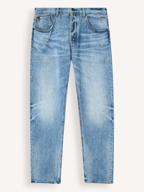 Ontdek de Stockton regular waist slim fit jeans van Butcher of Blue in de kleur Blauw bij Orangebag. Op werkdagen voor 21:45 besteld, morgen in huis.