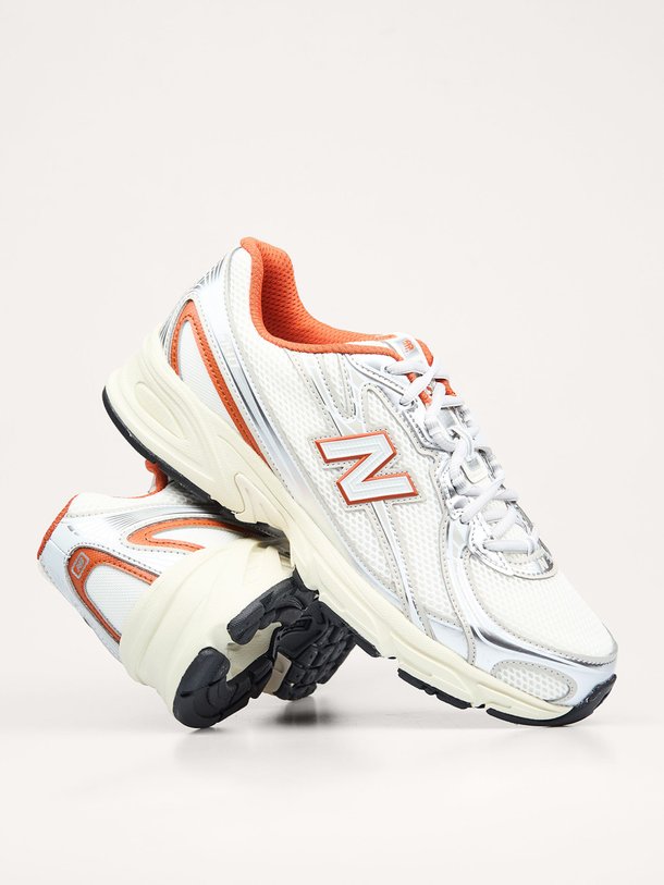 Ontdek de U740 metallic mesh sneakers van New Balance in de kleur Oranje bij Orangebag. Op werkdagen voor 21:45 besteld, morgen in huis.