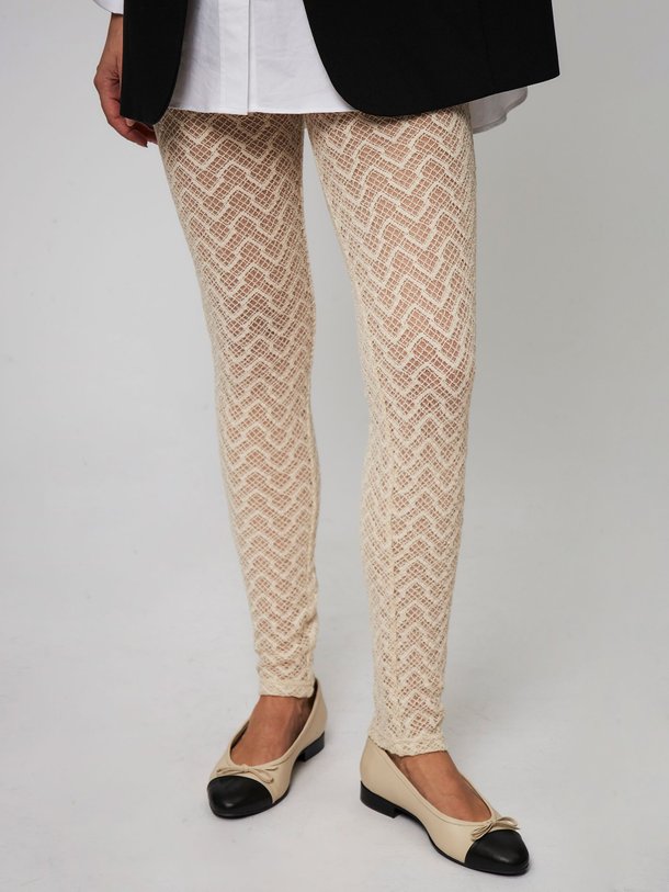 Ontdek de Hendrick katoenmix kanten legging van Modstrom in de kleur ecru bij Orangebag. Op werkdagen voor 21:45 besteld, morgen in huis.