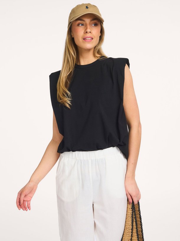 Ontdek de Eddie katoenmix T-shirt van Co'Couture in de kleur Zwart bij Orangebag. Op werkdagen voor 21:45 besteld, morgen in huis.