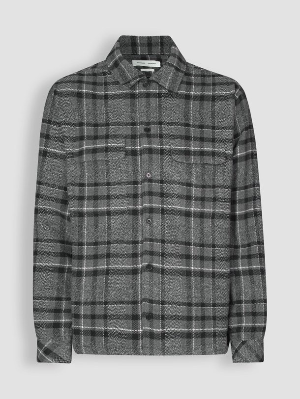 Ontdek de Castor katoenmix overshirt met dessin van Samsoe Samsoe in de kleur grijs bij Orangebag. Op werkdagen voor 21:45 besteld, morgen in huis.
