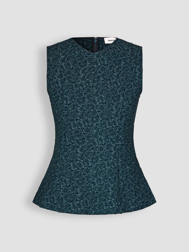 Ontdek de Hollis geweven top met structuur van Modstrom in de kleur donkerblauw bij Orangebag. Op werkdagen voor 21:45 besteld, morgen in huis.
