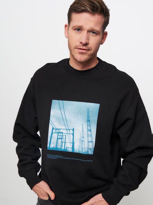 Ontdek de Hawk katoenen sweater met print van Mads Norgaard Men in de kleur zwart bij Orangebag. Op werkdagen voor 21:45 besteld, morgen in huis.