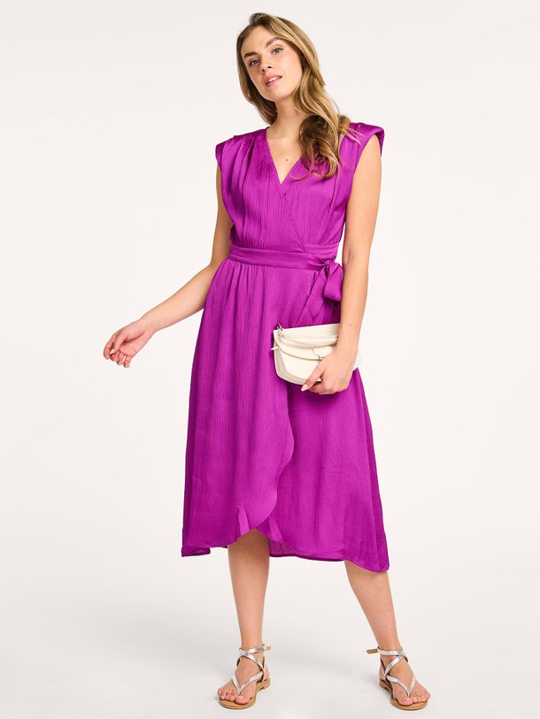 Ontdek de Cesaria geweven overslag jurk van Suncoo in de kleur fuchsia bij Orangebag. Op werkdagen voor 21:45 besteld, morgen in huis.