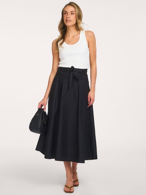 Ontdek de Larkini Skirt van Second Female bij Orangebag. Op werkdagen voor 21:45 besteld, morgen in huis.
