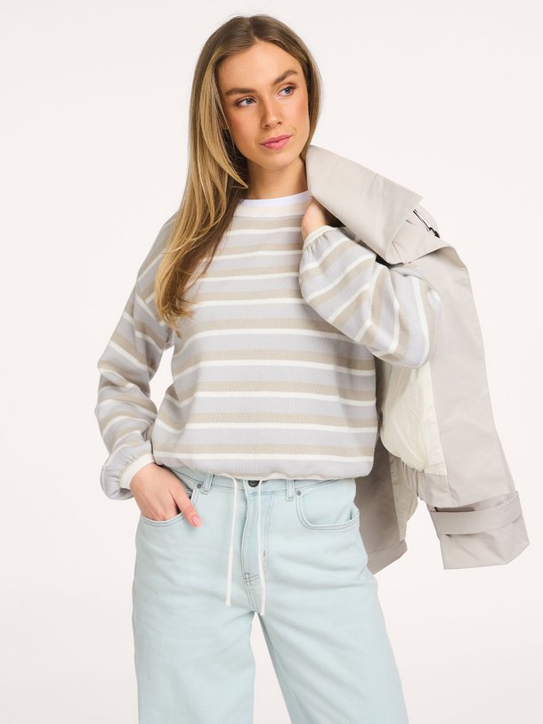 Ontdek de Katoenen gestreepte trui van Yaya in de kleur Blauwgrijs bij Orangebag. Op werkdagen voor 21:45 besteld, morgen in huis.