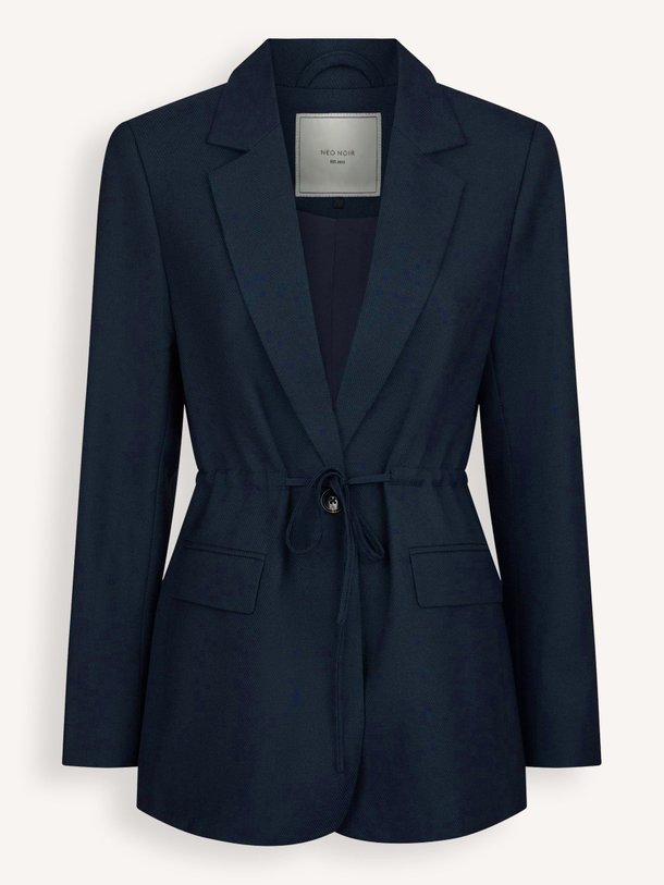 Ontdek de Jemmie viscosemix blazer van Neo Noir in de kleur Donkerblauw bij Orangebag. Op werkdagen voor 21:45 besteld, morgen in huis.