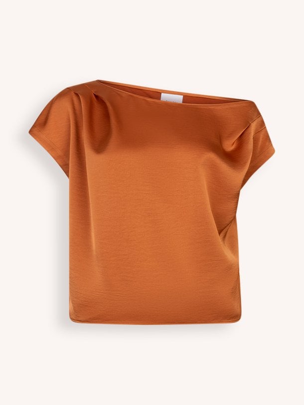Ontdek de Roam geweven satijnlook top van Dante 6 in de kleur Oranje bij Orangebag. Op werkdagen voor 21:45 besteld, morgen in huis.