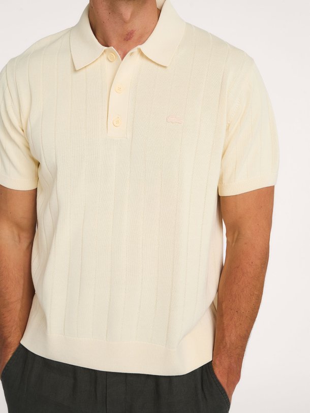 Ontdek de Viscose/katoenmix polo van Lacoste in de kleur Naturel bij Orangebag. Op werkdagen voor 21:45 besteld, morgen in huis.