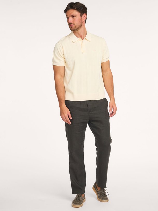 Ontdek de Viscose/katoenmix polo van Lacoste in de kleur Naturel bij Orangebag. Op werkdagen voor 21:45 besteld, morgen in huis.