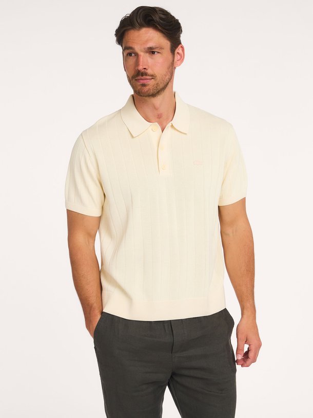 Ontdek de Viscose/katoenmix polo van Lacoste in de kleur Naturel bij Orangebag. Op werkdagen voor 21:45 besteld, morgen in huis.