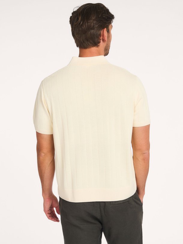 Ontdek de Viscose/katoenmix polo van Lacoste in de kleur Naturel bij Orangebag. Op werkdagen voor 21:45 besteld, morgen in huis.