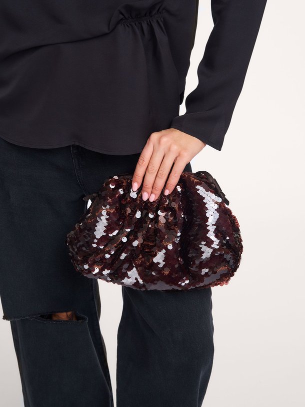 Ontdek de Fairy geweven crossbody tas met pailletten van Becksondergaard in de kleur Donkerbruin bij Orangebag. Op werkdagen voor 21:45 besteld, morgen in huis.