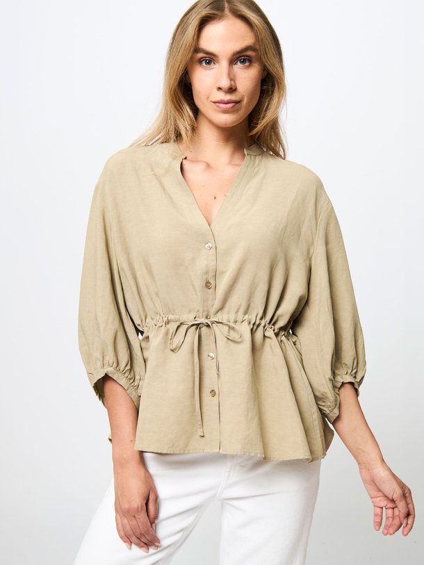 Ontdek de Saamelie lyocell/linnenmix blouse van Samsoe Samsoe in de kleur olijfgroen bij Orangebag. Op werkdagen voor 21:45 besteld, morgen in huis.