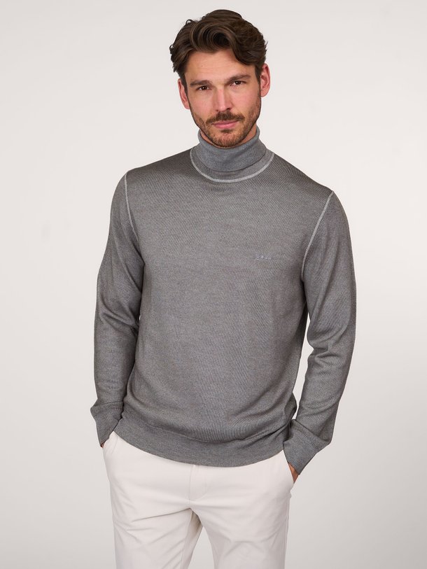 Ontdek de Artulo wollen coltrui van Boss in de kleur grijs bij Orangebag. Op werkdagen voor 21:45 besteld, morgen in huis.