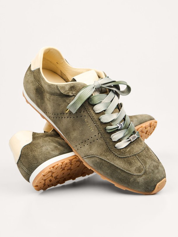 Ontdek de Billy Lou suède sneakers van Nubikk in de kleur Donkergroen bij Orangebag. Op werkdagen voor 21:45 besteld, morgen in huis.