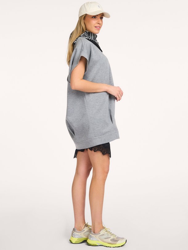 Ontdek de LanceCC Sweat Dress van Co'Couture bij Orangebag. Op werkdagen voor 21:45 besteld, morgen in huis.