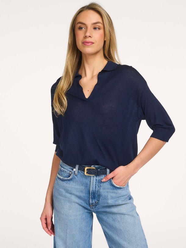 Ontdek de K260 wollen/zijdemix trui van Majestic Filatures in de kleur Donkerblauw bij Orangebag. Op werkdagen voor 21:45 besteld, morgen in huis.