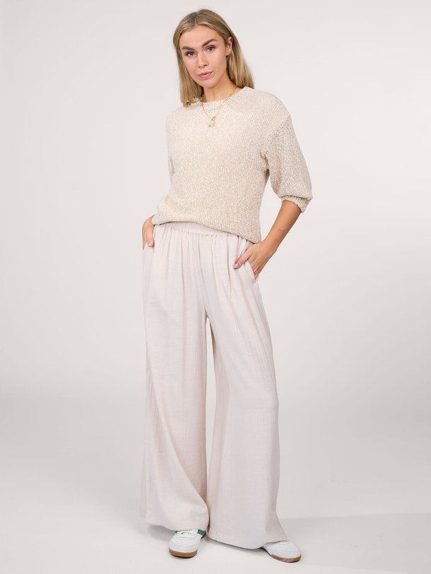 Ontdek de Roxie katoenmix trui met lurex van Knit-ted in de kleur goudkleur bij Orangebag. Op werkdagen voor 21:45 besteld, morgen in huis.