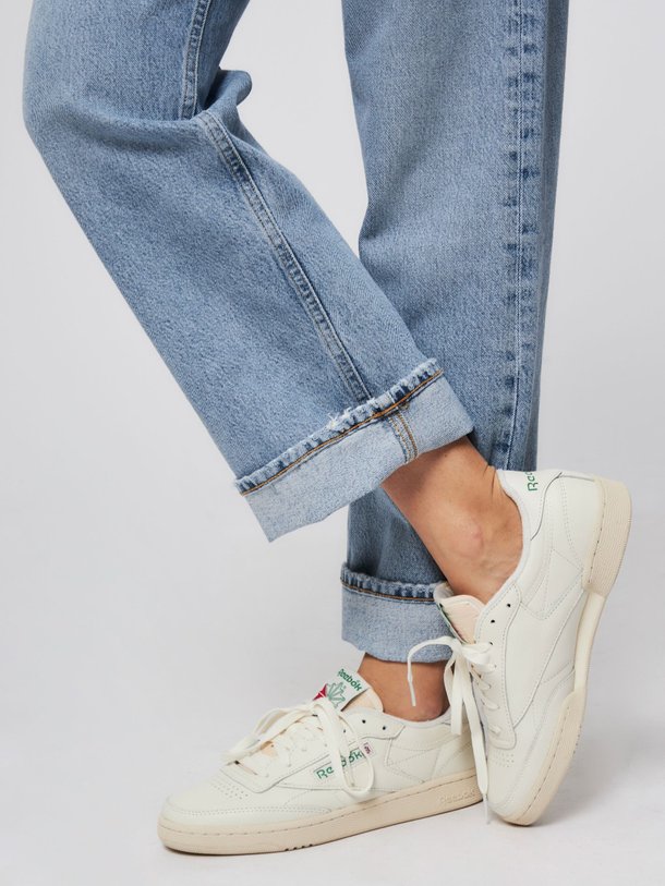 Ontdek de Lederen sneakers van Reebok in de kleur groen bij Orangebag. Op werkdagen voor 21:45 besteld, morgen in huis.