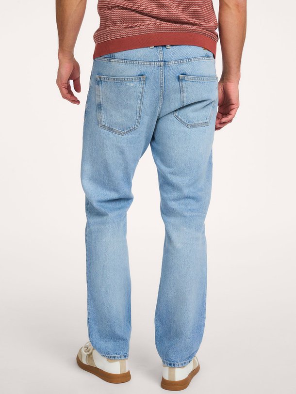 Ontdek de Hight regular waist slim fit jeans van Drykorn in de kleur Blauw bij Orangebag. Op werkdagen voor 21:45 besteld, morgen in huis.
