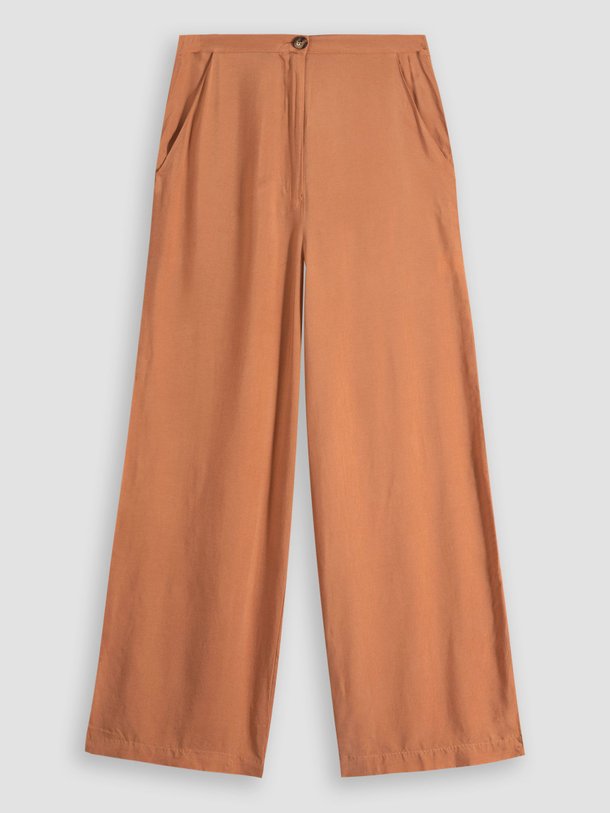Ontdek de Danea cupro/viscosemix broek van Humanoid in de kleur terracotta bij Orangebag. Op werkdagen voor 21:45 besteld, morgen in huis.
