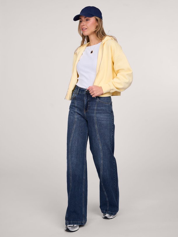 Ontdek de Organic cotton vest van Colorful Standard in de kleur geel bij Orangebag. Op werkdagen voor 21:45 besteld, morgen in huis.