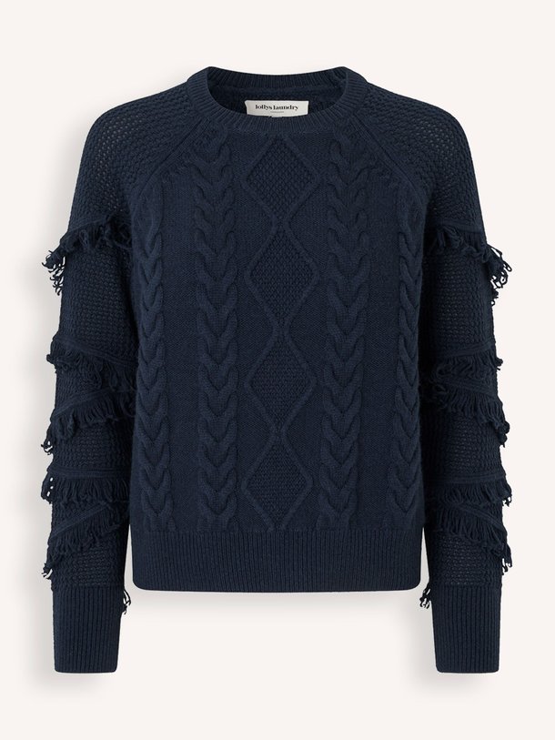 Ontdek de Brielle wolmix trui met kabel patroon van Lollys Laundry in de kleur donkerblauw bij Orangebag. Op werkdagen voor 21:45 besteld, morgen in huis.