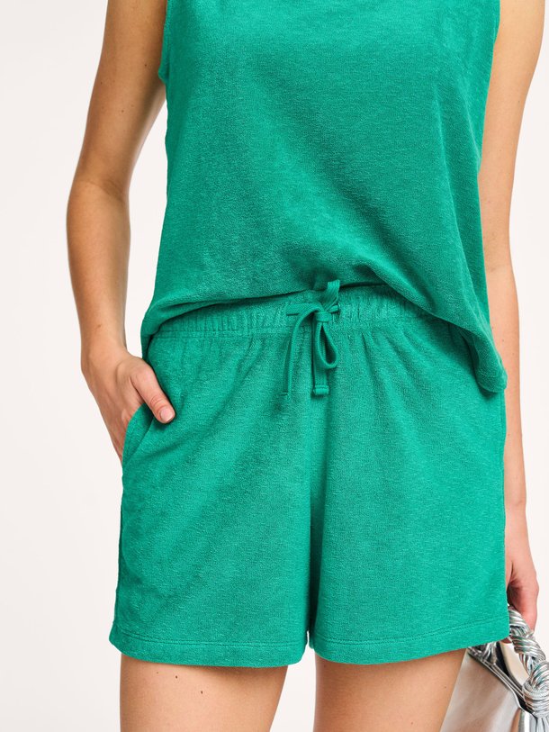 Ontdek de Kid organic cottonmix badstof short van By-Bar in de kleur groen bij Orangebag. Op werkdagen voor 21:45 besteld, morgen in huis.