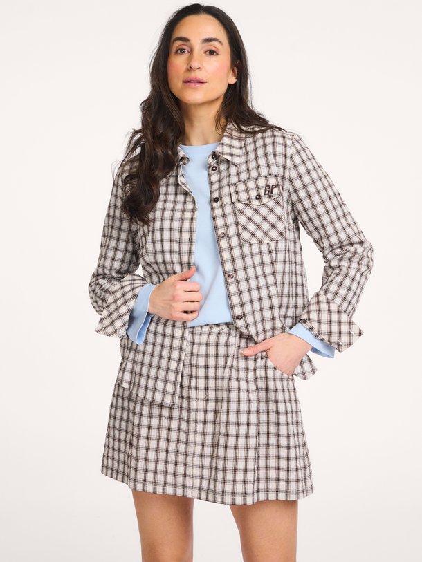 Baum und Pferdgarten Mena organic cotton mix geruite blouse - Crème Ontdek de Mena organic cotton mix geruite blouse van Baum und Pferdgarten in de kleur Crème bij Orangebag. Op werkdagen voor 21:45 besteld, morgen in huis.