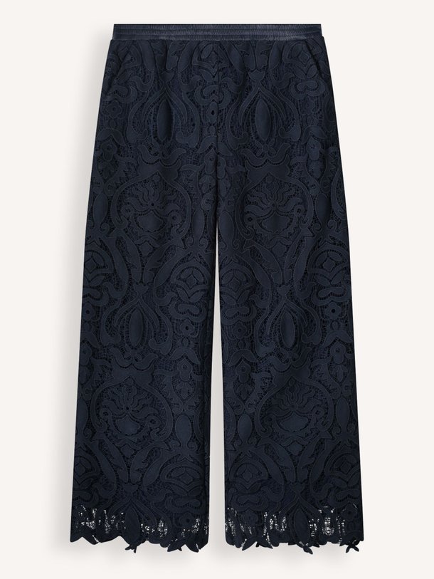 Ontdek de Geweven kanten broek van Summum in de kleur donkerblauw bij Orangebag. Op werkdagen voor 21:45 besteld, morgen in huis.