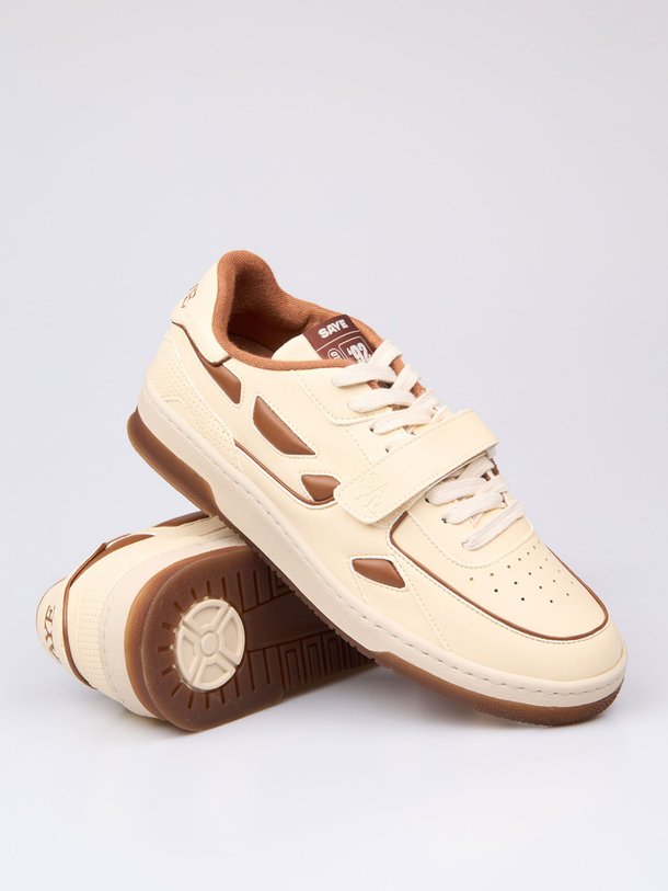 Ontdek de M92 Bold leatherlook sneakers van Saye in de kleur camel bij Orangebag. Op werkdagen voor 21:45 besteld, morgen in huis.